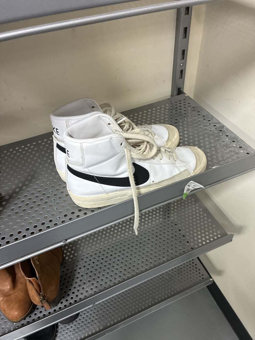 Nike Blazer Mid '77 Vintage White Black Sneakers